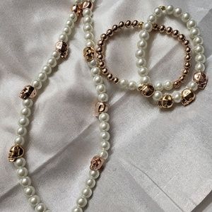 Necklace/Bracelets Set